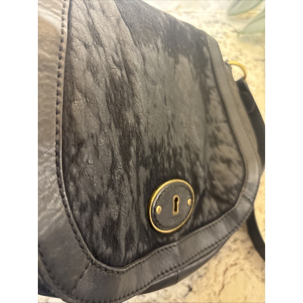 BTG FOSSIL REISSUE Black Leather Flap Calf Hair Crossbody Purse Saddle Bag READ - Picture 16 of 16